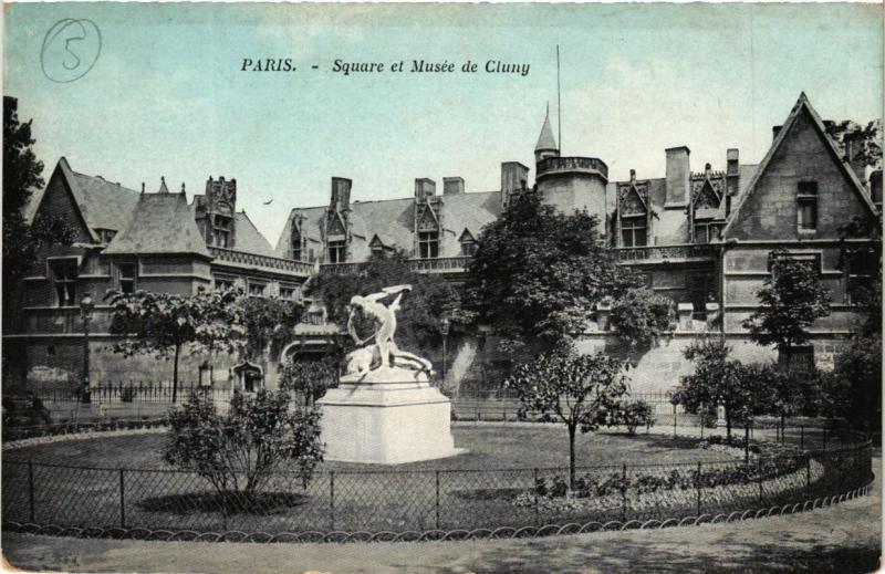 Carte postale ancienne Paris (5e) - Musée du Cluny - Square à Paris 5e