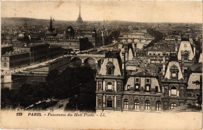 Carte postale ancienne Paris Panorama des huit Ponts