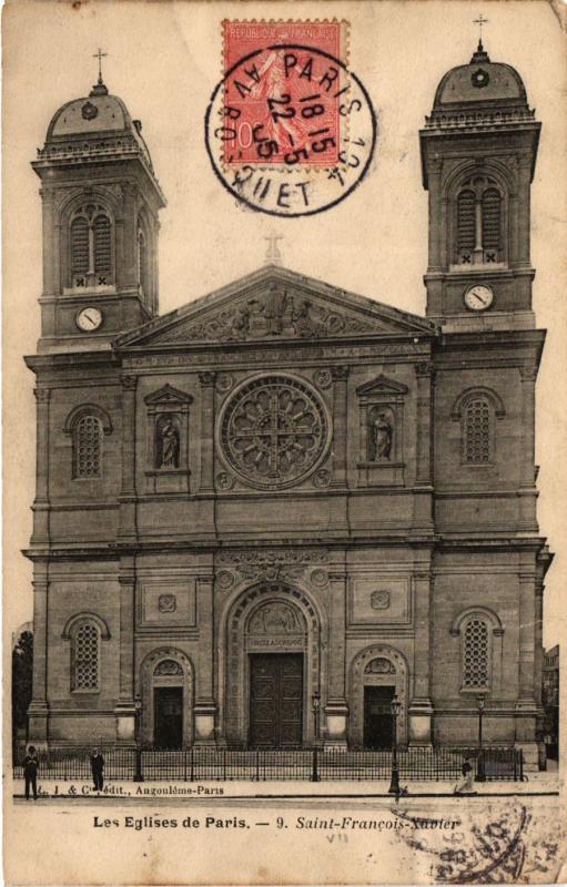 Carte postale ancienne Saint-François Xavier à Paris 7e