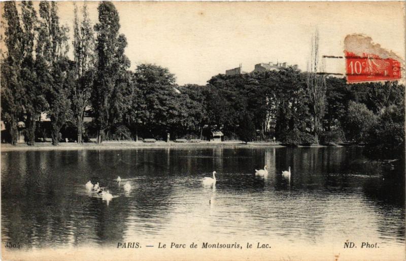 Carte postale ancienne Le Parc de Montsouris, le Lac à Paris 14e