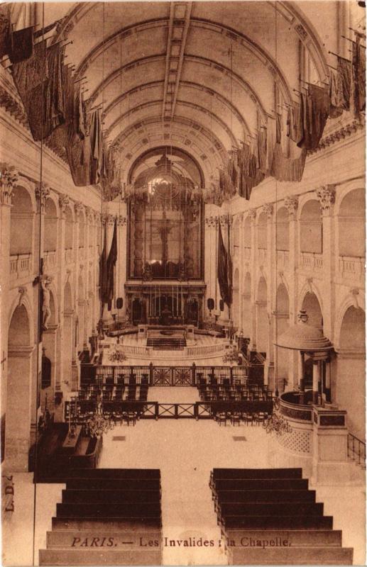 Carte postale ancienne Paris 7e-Les Invalides-La Chapelle à Paris 7e