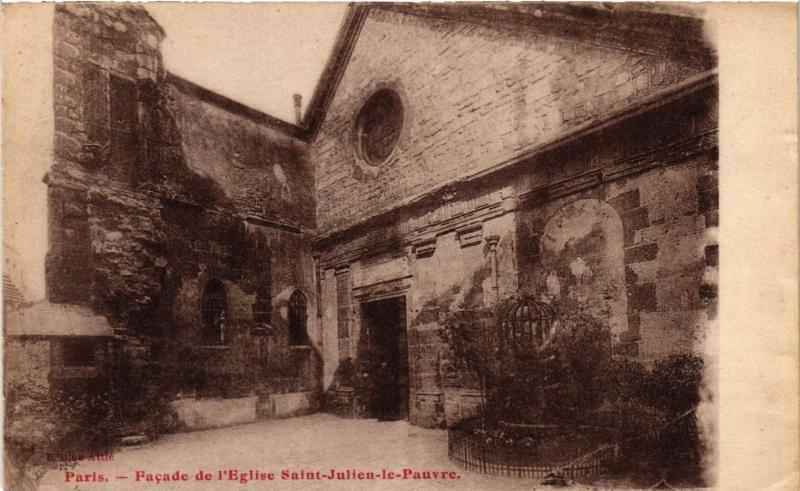 Carte postale ancienne Paris 5e-Facade de l'Eglise Saint Julien le Pauvre à Paris 5e