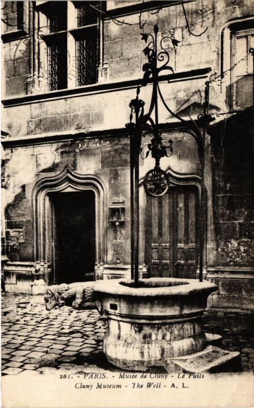 Carte postale ancienne Paris 5e-Musée de Cluny-Le Puits à Paris 5e