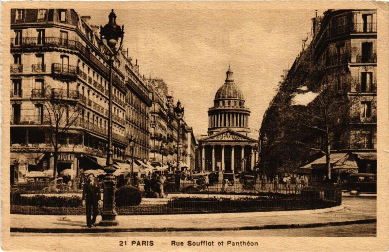 Carte postale ancienne Paris 5e-Rue Soufflot et Panthéon à Paris 5e