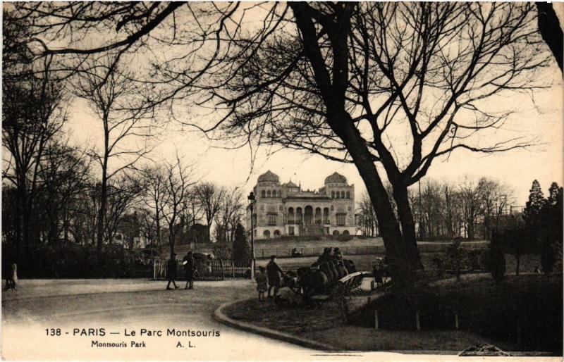 Carte postale ancienne Le Parc Montsouris à Paris 14e