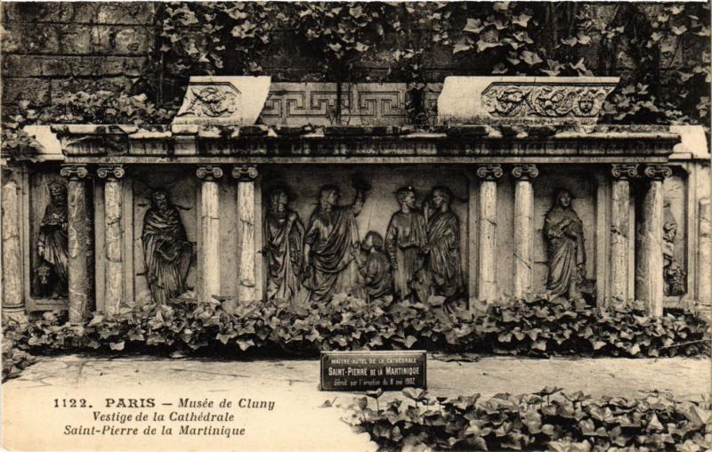 Carte postale ancienne Paris 5e-Musée de Cluny-Vestige de la Cathédrale à Paris 5e