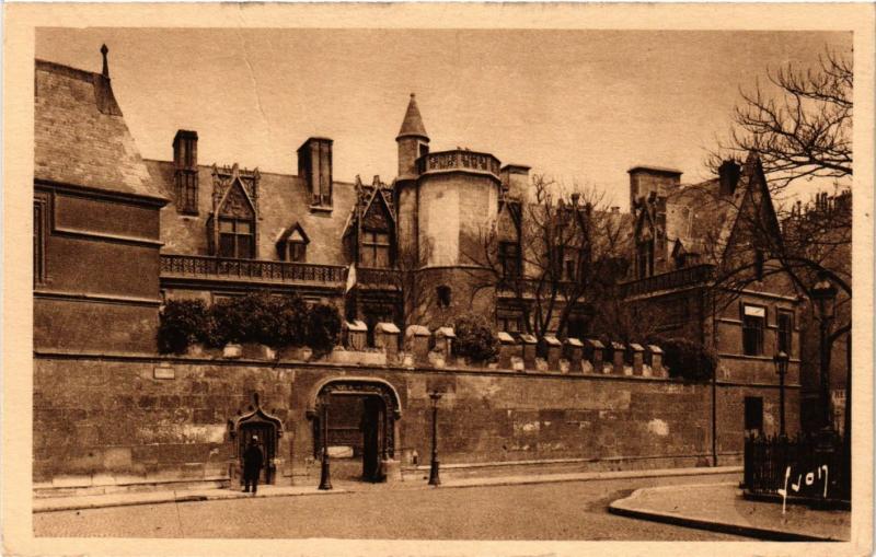 Carte postale ancienne Paris 5e-Le Musée de Cluny à Paris 5e