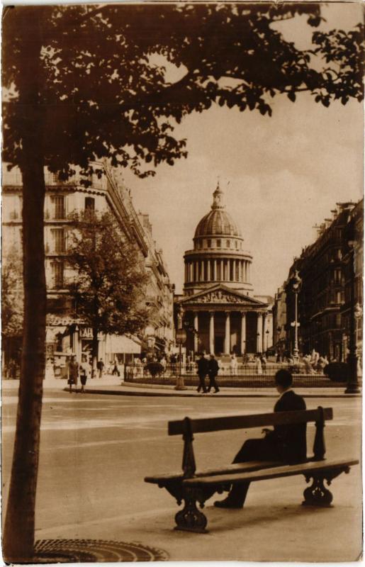 Carte postale ancienne Paris 5e-Le Panthéon à Paris 5e
