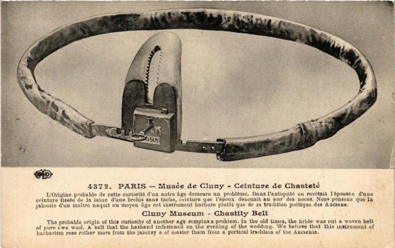 Carte postale ancienne Paris 5e-Musée de Cluny-Ceinture de Chasteté à Paris 5e