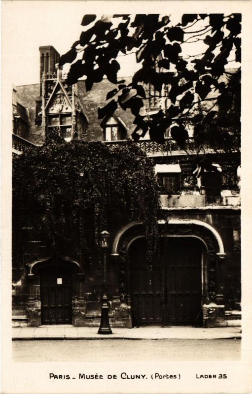Carte postale ancienne Paris 5e-Musée de Cluny à Paris 5e