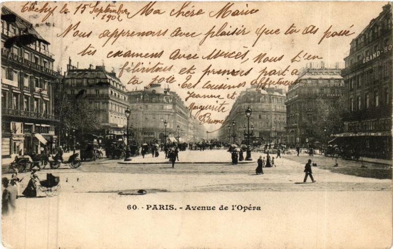 Carte postale ancienne Paris 2e-Avenue de l'Opéra à Paris 2e