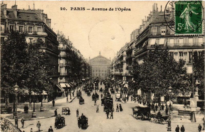 Carte postale ancienne Paris 2e-Avenue de l'Opéra à Paris 2e