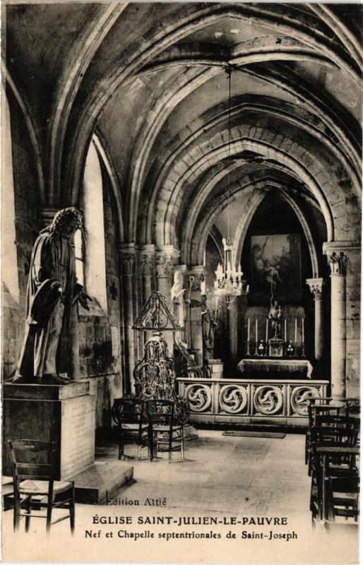 Carte postale ancienne Paris 5e-Eglise Saint Julien le Pauvre-Nef et Chapelle à Paris 5e