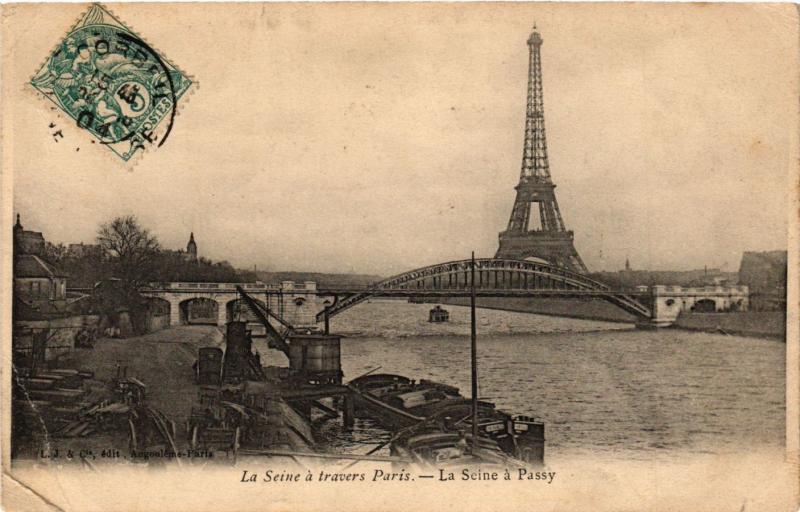 Carte postale ancienne La Seine à Passy à Paris 16e