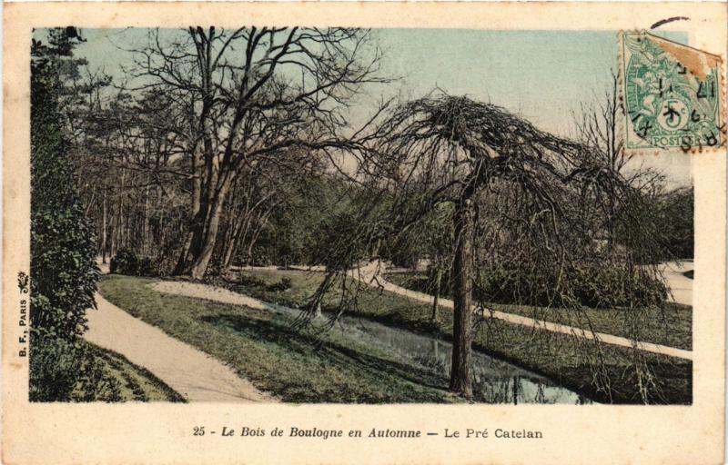 Carte postale ancienne Le Bois de Boulogne en Automne - Le Pré Catelan à Paris 16e