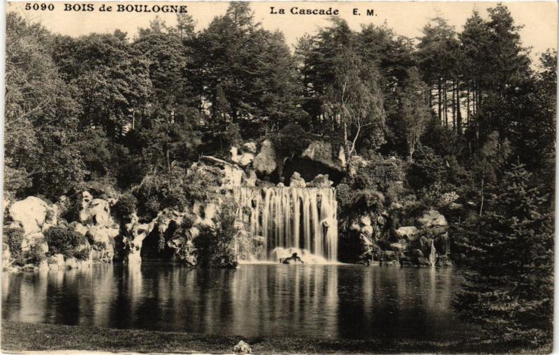 Carte postale ancienne Bois de Boulogne - La Cascade à Paris 16e