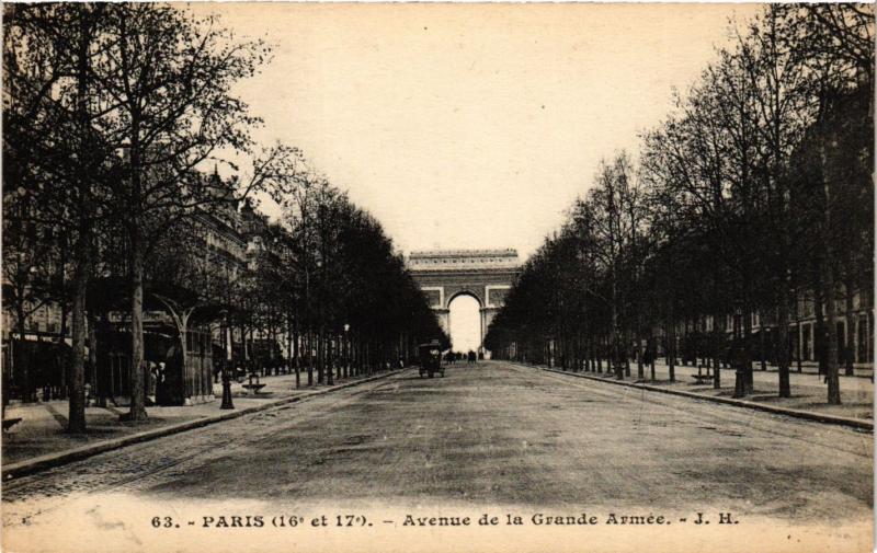 Carte postale ancienne Avenue de La Grande-Armée à Paris 16e