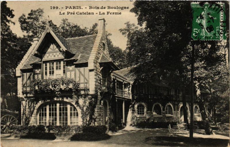 Carte postale ancienne Bois de Boulogne - Le Pré Catelan - La Ferme à Paris