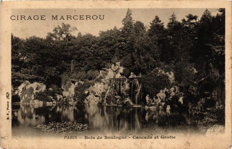 Carte postale ancienne Bois de Boulogne - Cascade et Grotte à Paris 16e