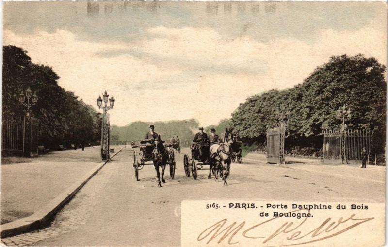 Carte postale ancienne Porte Dauphine du Bois de Boulogne à Paris 16e