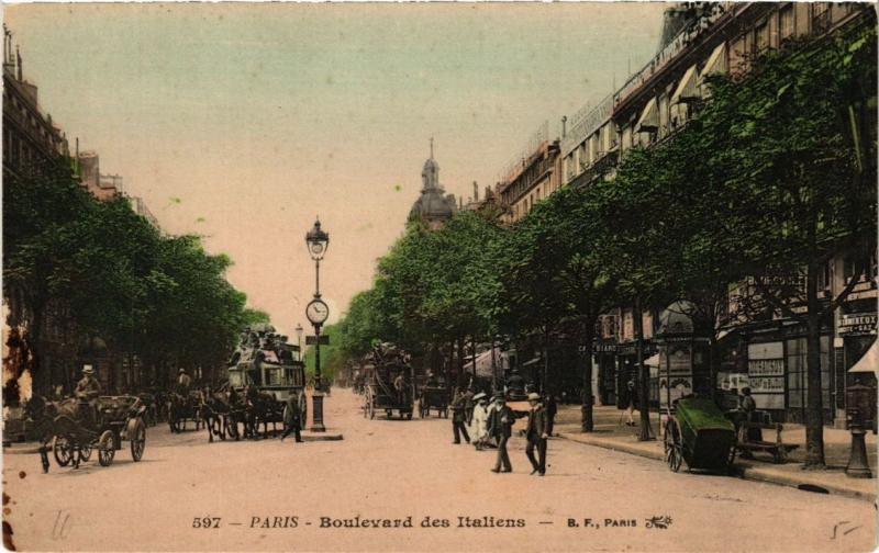 Carte postale ancienne Paris 9e - Boulevard des Italiens à Paris 9e