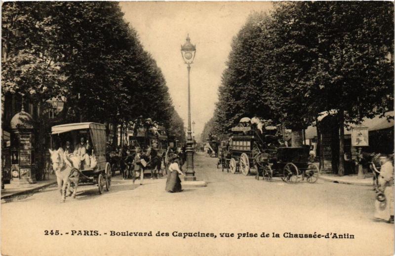 Carte postale ancienne Paris 9e - Boulevard des Capucines à Paris 9e