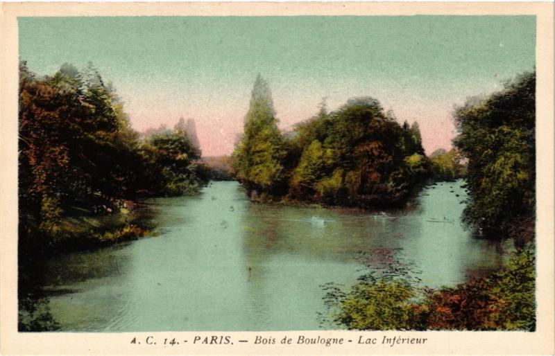 Carte postale ancienne Bois de Boulogne - Lac Inférieur à Paris 16e