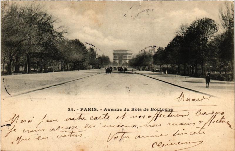 Carte postale ancienne Avenue du Bois de Boulogne à Paris 16e