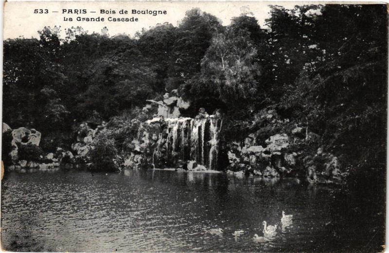 Carte postale ancienne Bois de Boulogne - La Grande Cascade à Paris 16e