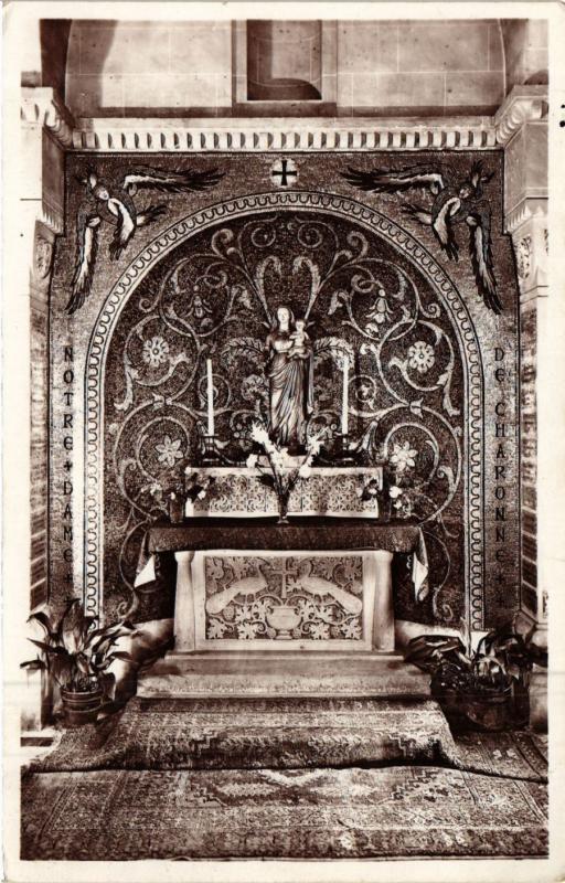 Carte postale ancienne Chapelle Saint-Charles de la Croix Saint-Simon à Paris 20e
