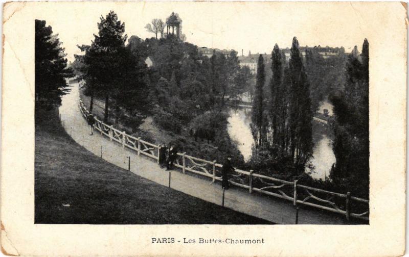 Carte postale ancienne Les Buttes-Chaumont à Paris 19e