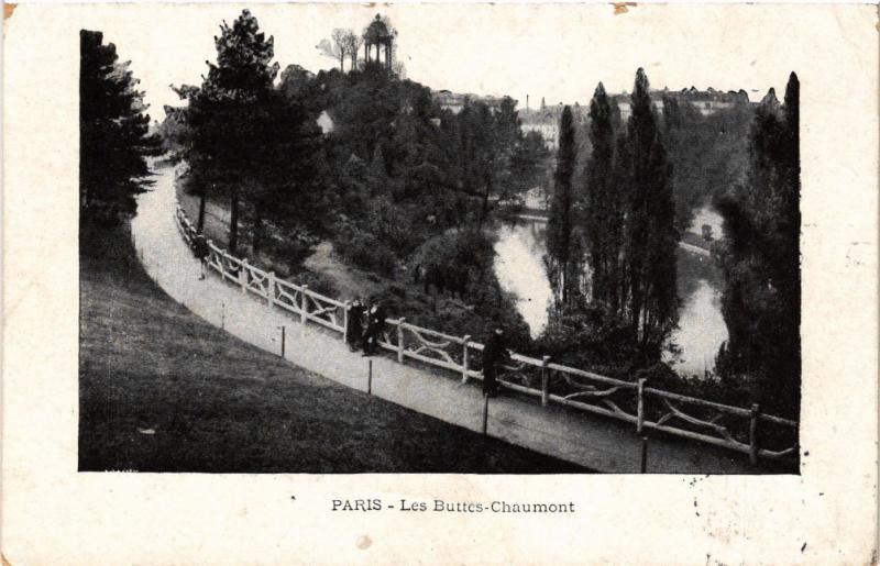 Carte postale ancienne Les Buttes-Chaumont à Paris 19e