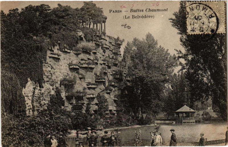 Carte postale ancienne Buttes Chaumont - Le Belvédère à Paris 19e