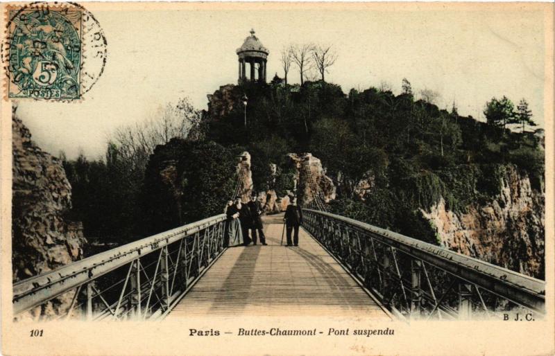 Carte postale ancienne Buttes-Chaumont - Pont suspendu à Paris 19e