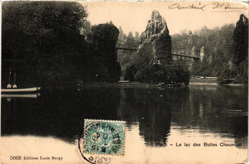 Carte postale ancienne Le Lac des Buttes Chaumont à Paris 19e