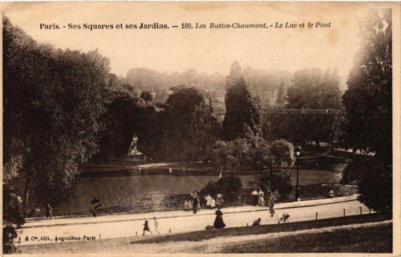 Carte postale ancienne Les Buttes-Chaumont - Lac et le Pont à Paris 19e