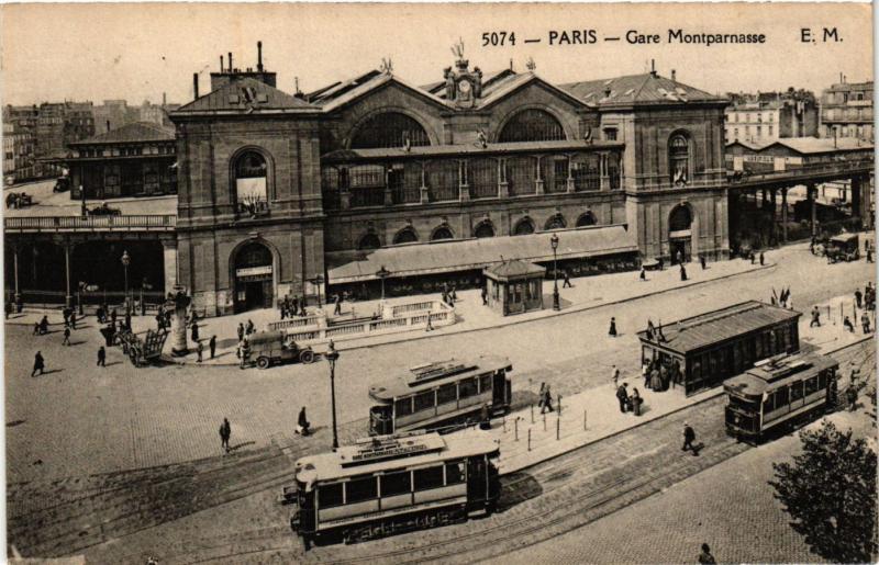 Carte postale ancienne Gare Montparnasse à Paris 6e