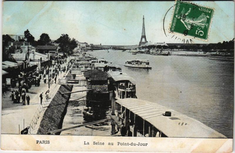 Carte postale ancienne La Seine au Point-du-Jour à Paris 16e
