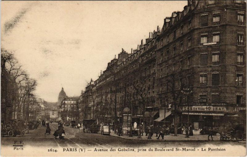 Carte postale ancienne Paris 5e - Avenue des Gobelins, prise du Boulevard Saint-Marce à Paris 5e