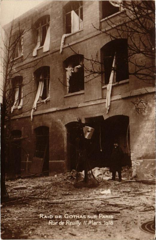 Carte postale ancienne Paris 12e - Raid de Gothas sur Paris à Paris 12e