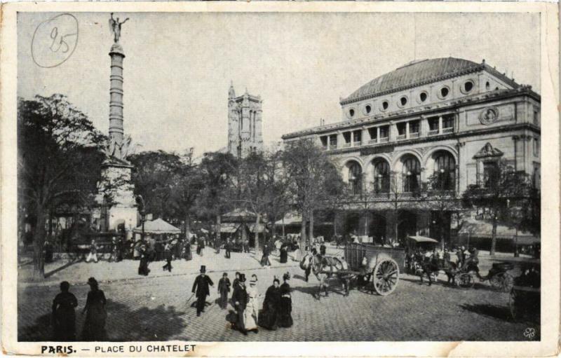 Carte postale ancienne Paris 1e - Place du Chatelet à Paris 1er