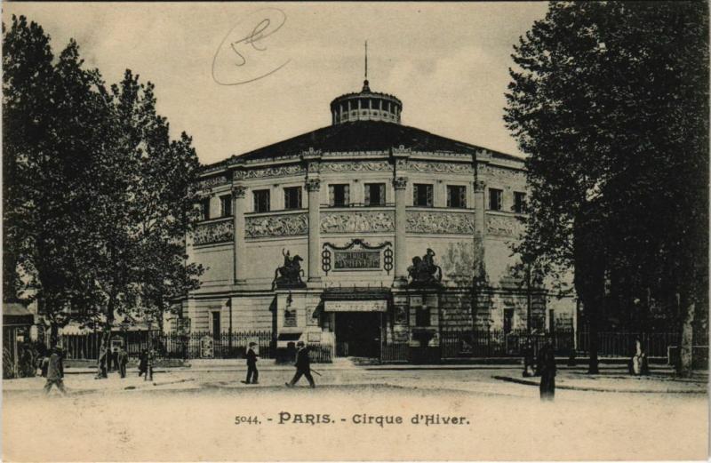 Carte postale ancienne Cirque d'Hiver à Paris 3e