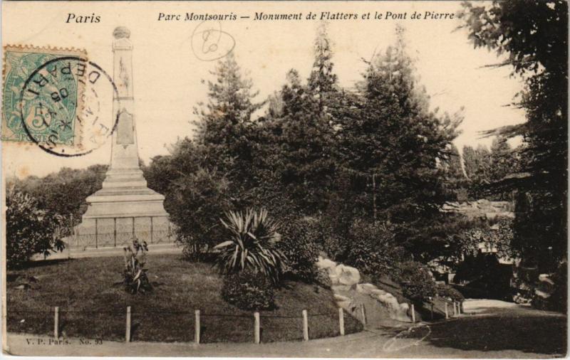 Carte postale ancienne Parc Montsouris - Monument de Flatters et le Pont de Pierre à Paris 14e