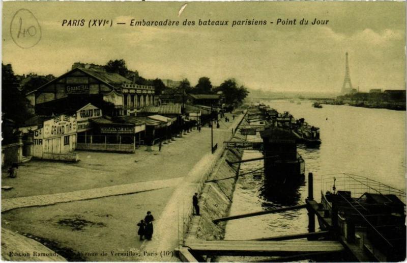 Carte postale ancienne Embarcadère des bateaux parisiens - Point du Jour à Paris 16e