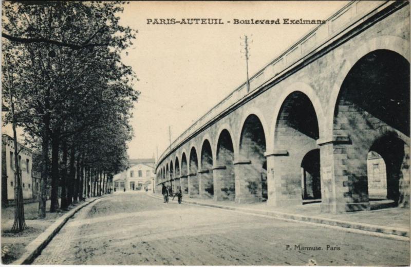 Carte postale ancienne Auteuil - Boulevard Exelmans à Paris 16e