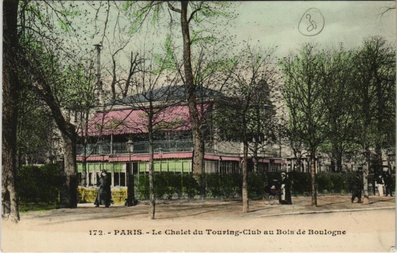 Carte postale ancienne Le Chalet du Touring-Club au Bois de Boulogne à Paris 16e