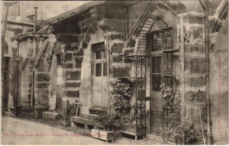 Carte postale ancienne Paris 5e - Extérieur des Charniers à Paris 5e