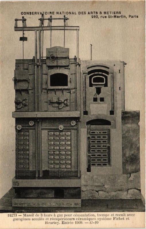 Carte postale ancienne Paris (3e) Cnam - Massif de 3 fours á gaz pour cémentation à Paris 3e