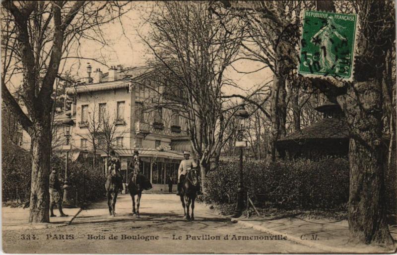 Carte postale ancienne Bois de Boulogne - Le Pavillon d'Armenonville à Paris 16e
