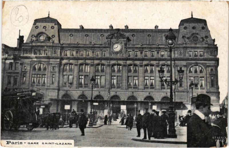 Carte postale ancienne Paris 8e - La Gare Saint-Lazare à Paris 8e